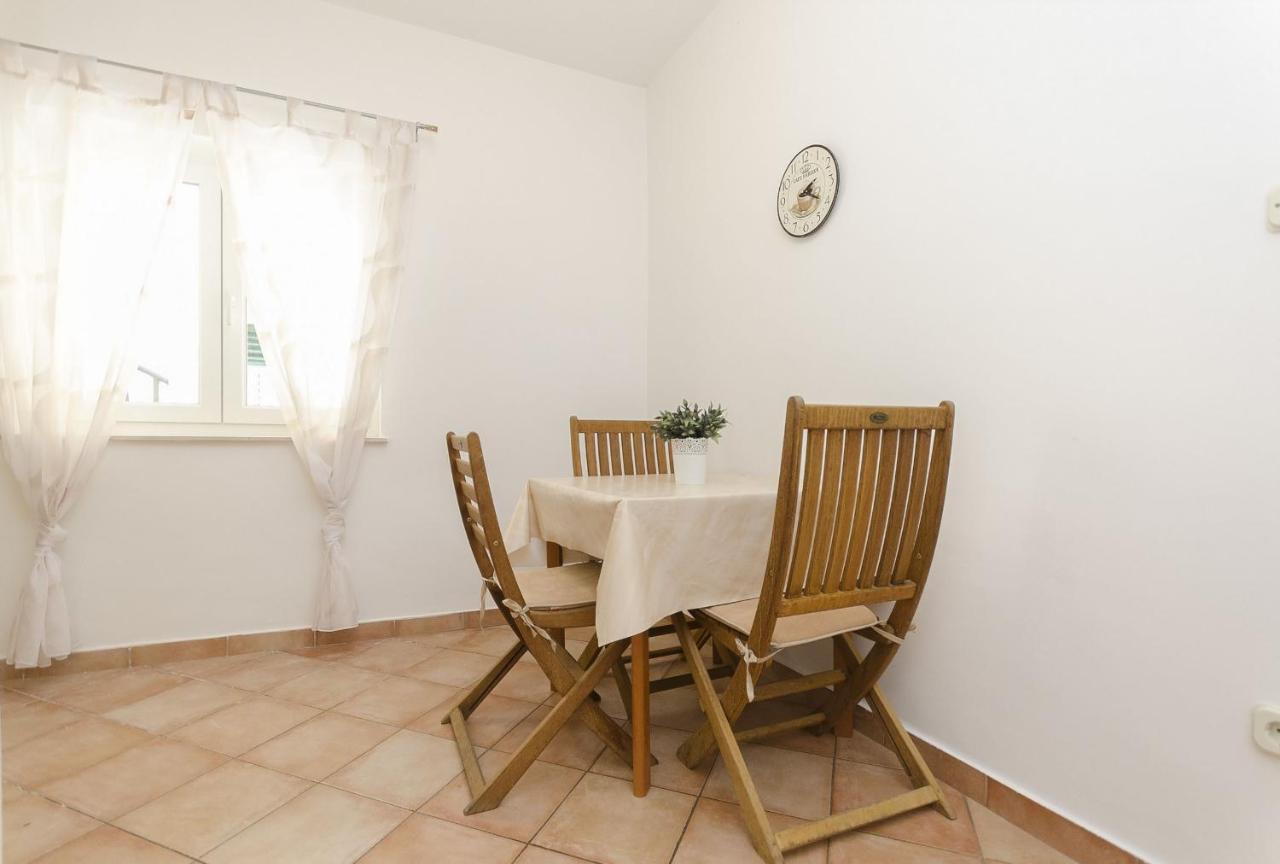 Apartments Karolina โวดีเซ ภายนอก รูปภาพ