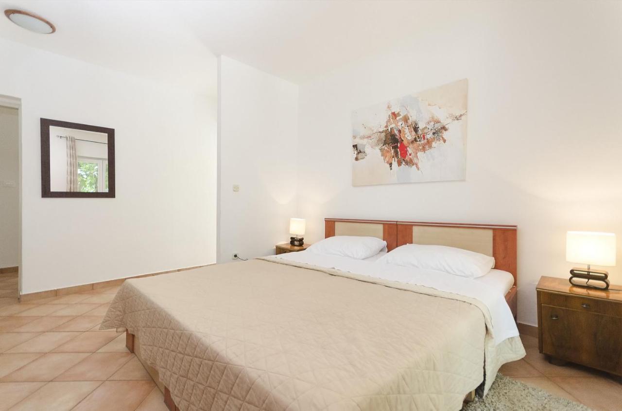 Apartments Karolina โวดีเซ ภายนอก รูปภาพ